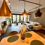 Chic, Luxe Loftstijl In *