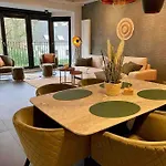 公寓 Chic, Luxe Loftstijl In 奥斯滕德