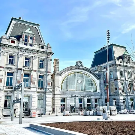 Chic, Luxe Loftstijl In Apartament