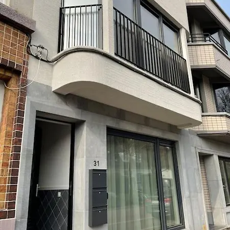 아파트 Chic, Luxe Loftstijl In 오스텐드