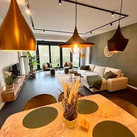 Chic, Luxe Loftstijl In *