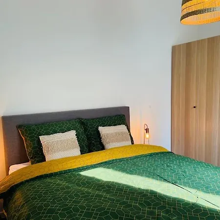 Chic, Luxe Loftstijl In Appartement
