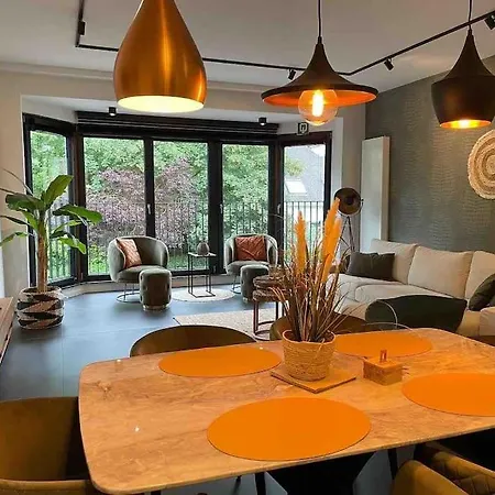 아파트 Chic, Luxe Loftstijl In *