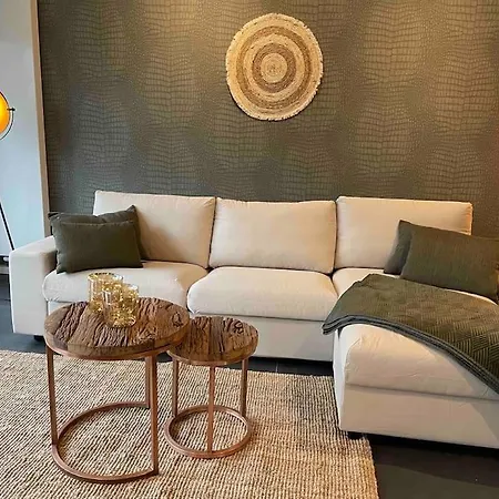 Chic, Luxe Loftstijl In Apartament *