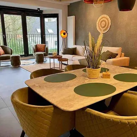 아파트 Chic, Luxe Loftstijl In 오스텐드