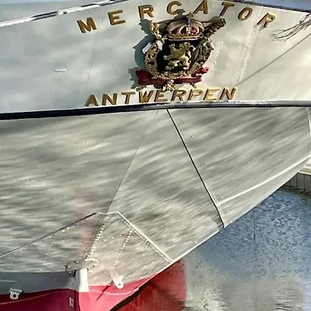 Chic, Luxe Loftstijl In דירה *